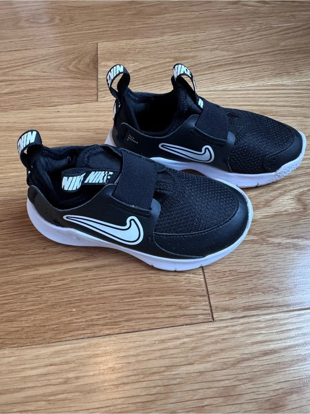 Nike Flex Runner 3’s for Kids